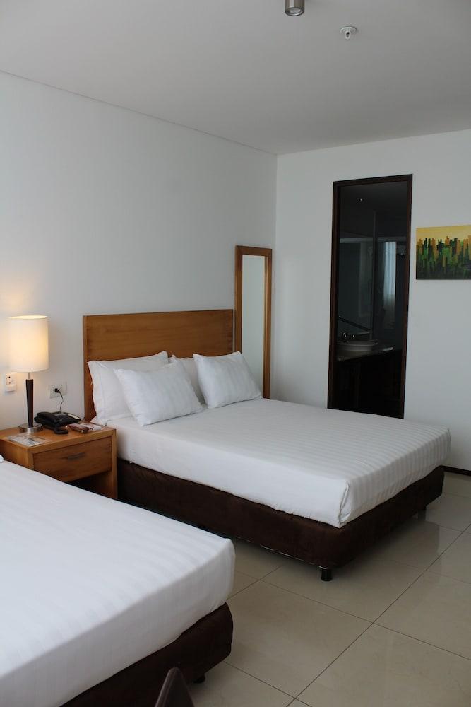 Estelar Alto Prado Hotel 5*
